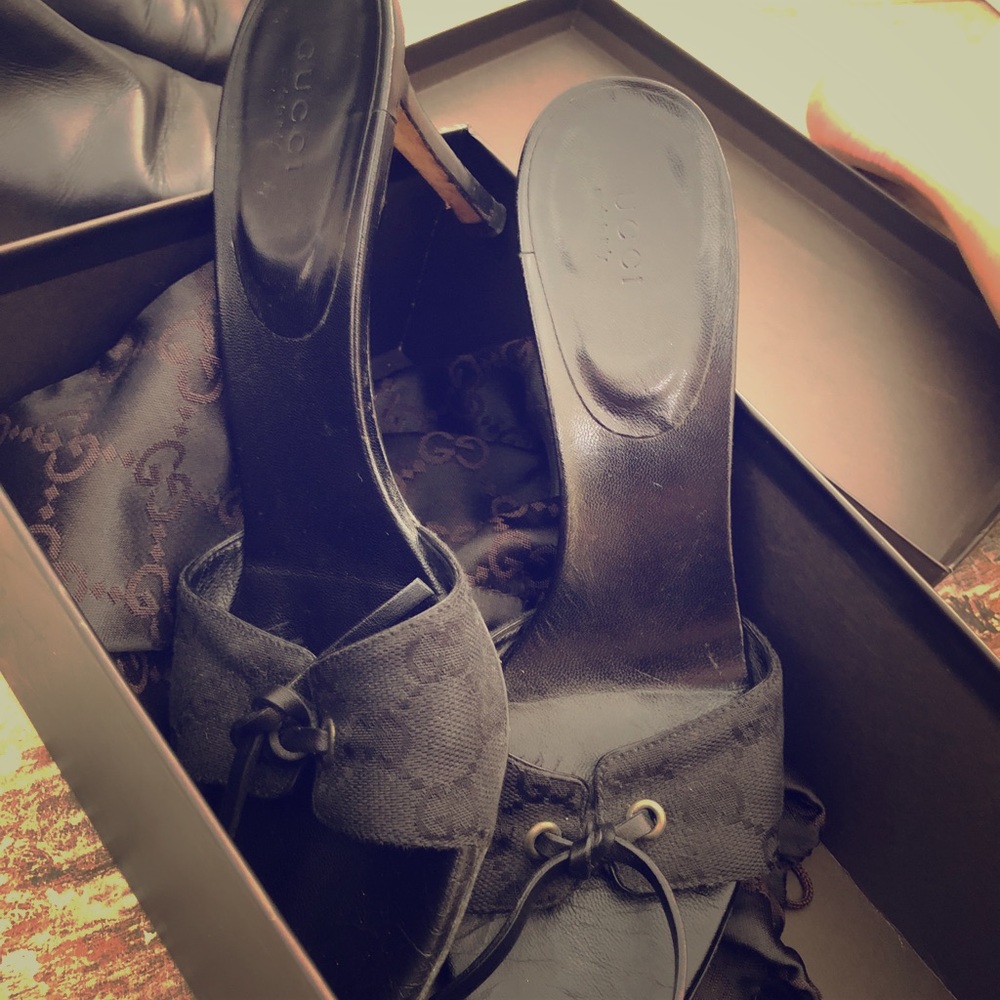 Gucci black heels